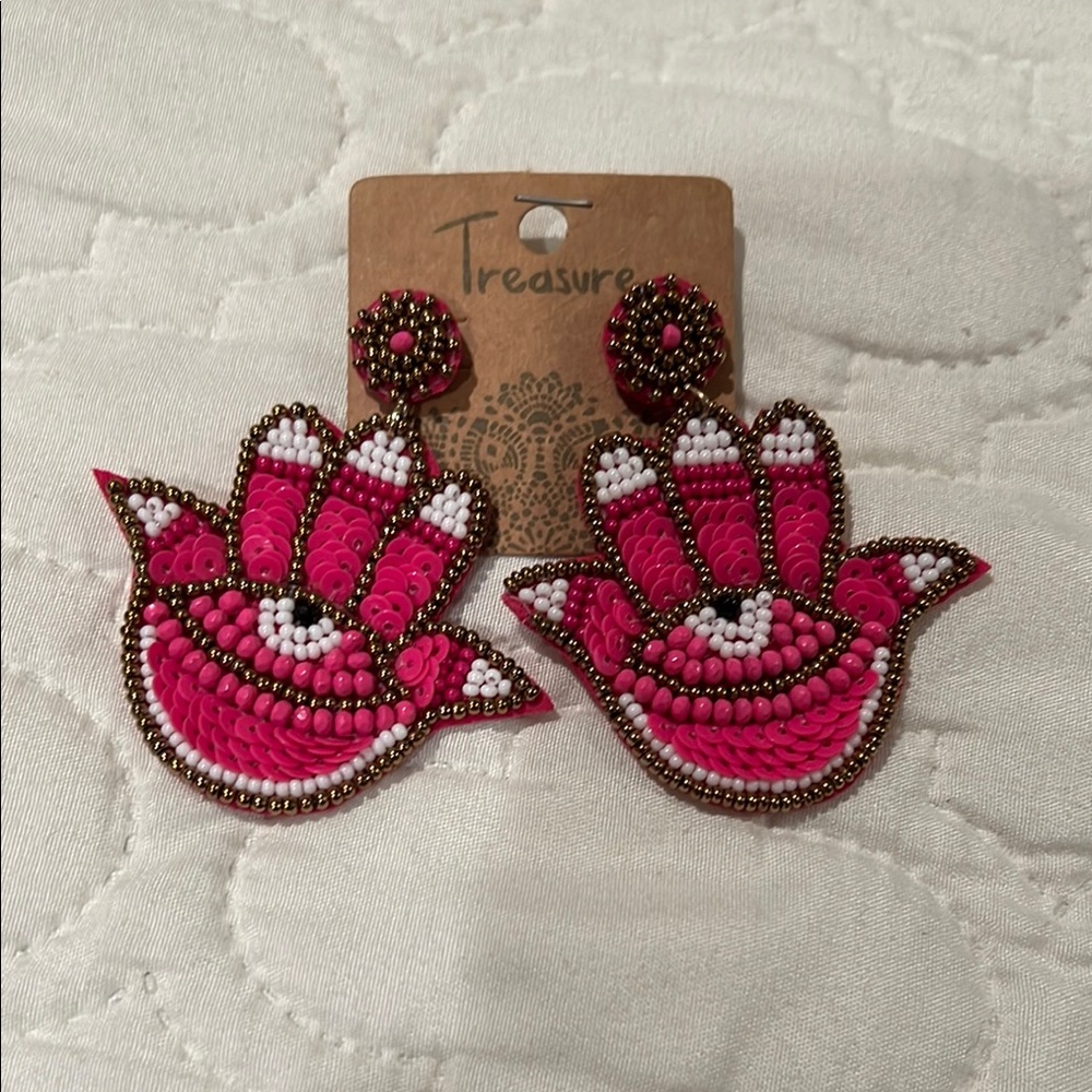 Treasure Pink and White Beaded Earrings